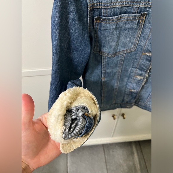 Girls comfort denim XL jean jacket. NWT - Picture 9 of 10